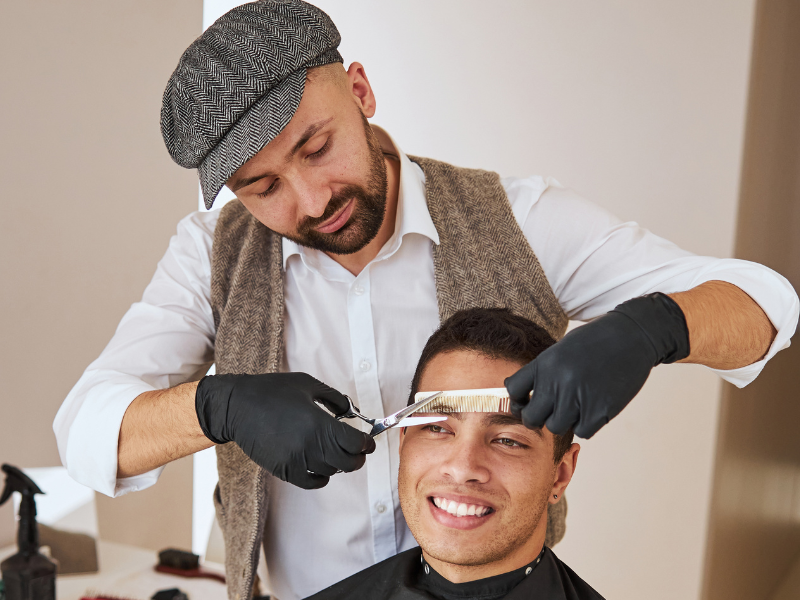 Straight vs. Curved Eyebrow Scissors: What’s the Difference and Which Is Better?