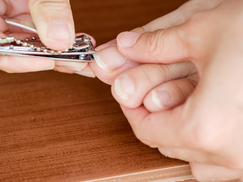 Can You Use the Same Nail Clippers for Fingernails and Toenails?