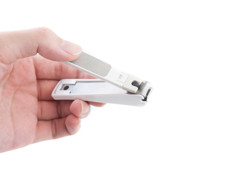 Why Do Some Nail Clippers Have a Nail Catcher? Pros and Cons