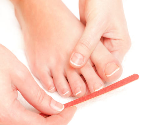 How to File Toenails Properly: Can You Use a Nail File on Toenails?