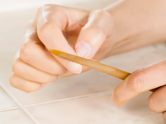 Are Metal Nail Files Bad for Your Nails? Causes of Damage and How to Use Them Properly