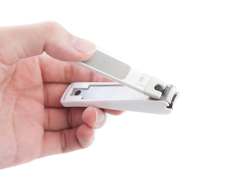 Does Nail Clipper Weight Matter? How Weight Affects Ease of Use