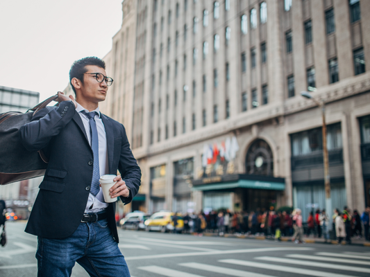 Why Do You Suddenly Get Razor Burn While Traveling?