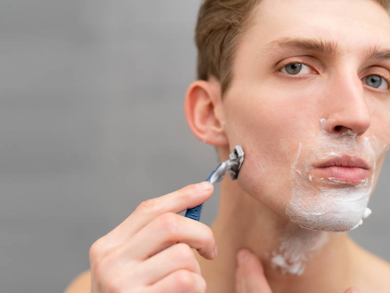 Why Shaving the Same Area Causes Razor Burn (And How to Fix It)