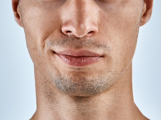 Why Does Your Skin Get Greasy After Shaving? The Right Way to Control Oil for Oily Skin